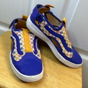 Vans Ultracush Velcro Closure Shoes Size 5 (Women’s)